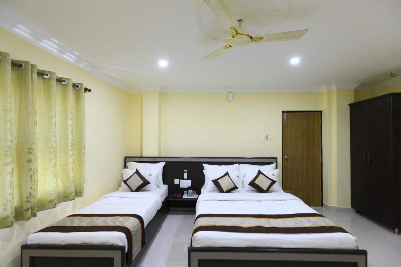 Saibala Lnn Hotel Chennai Ngoại thất bức ảnh