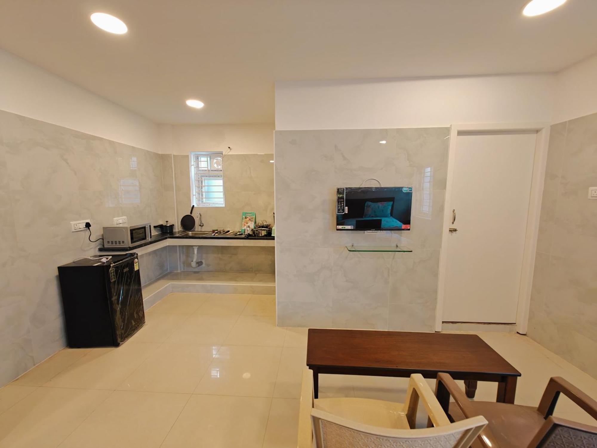 Saibala Lnn Hotel Chennai Ngoại thất bức ảnh